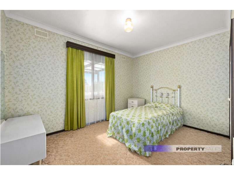 8 Paisley Street, Newborough VIC 3825