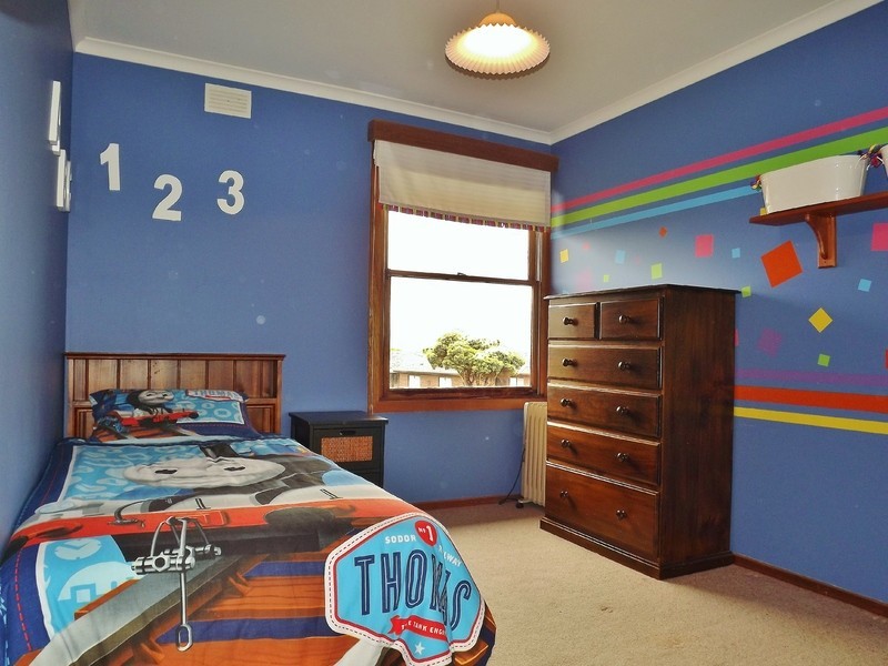 1  Avro Court, Moe VIC 3825