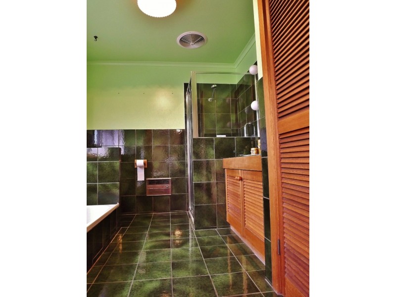 1  Avro Court, Moe VIC 3825