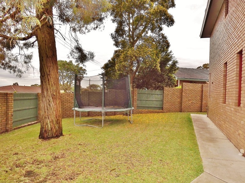 1  Avro Court, Moe VIC 3825