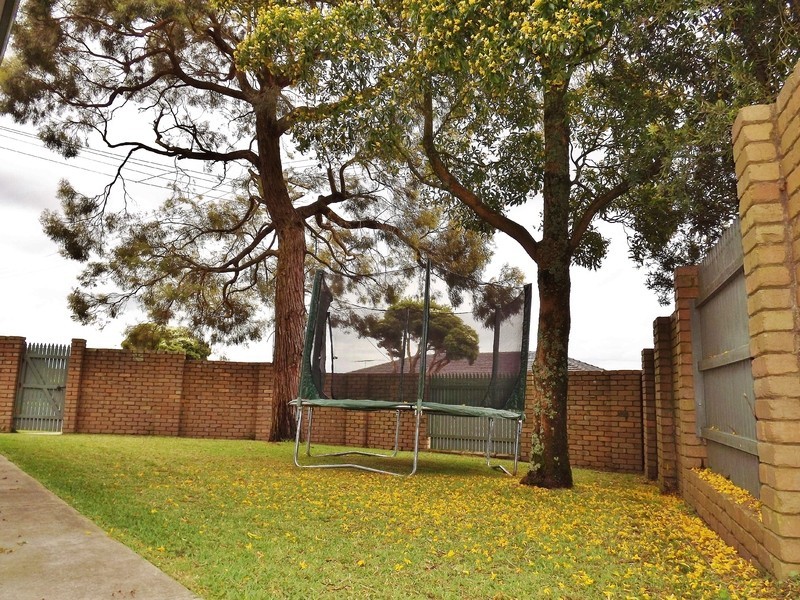 1  Avro Court, Moe VIC 3825