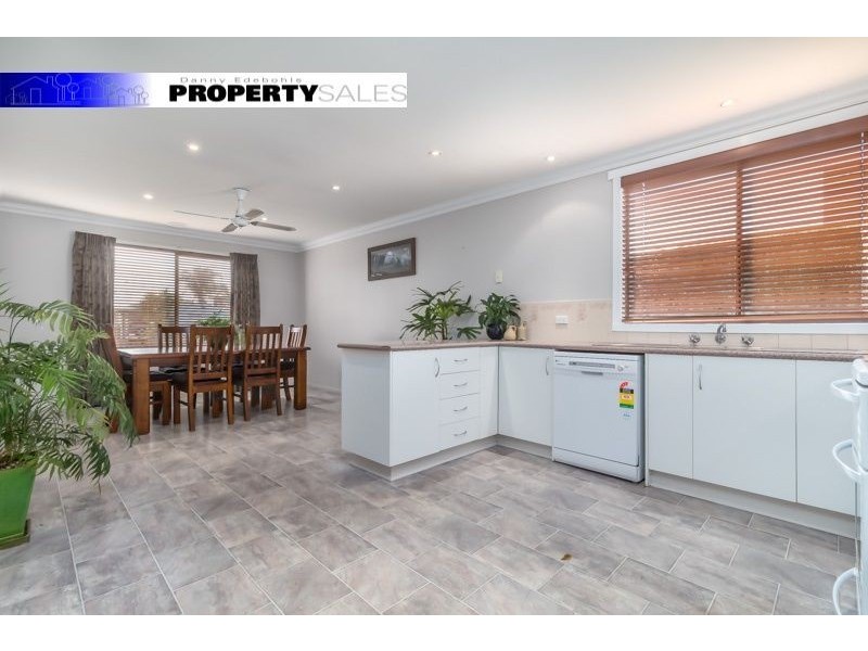 43 Newark Avenue, Newborough VIC 3825