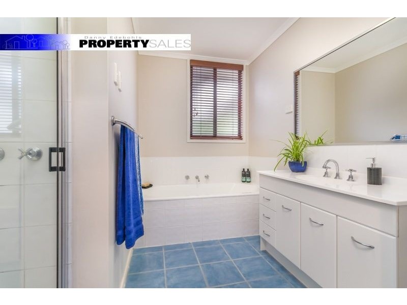 43 Newark Avenue, Newborough VIC 3825