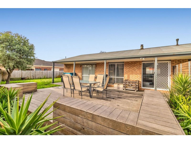 34 Tresswell Avenue, Newborough VIC 3825