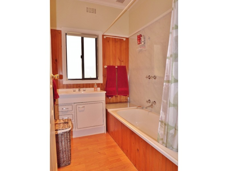 45 Hampton Street, Moe VIC 3825