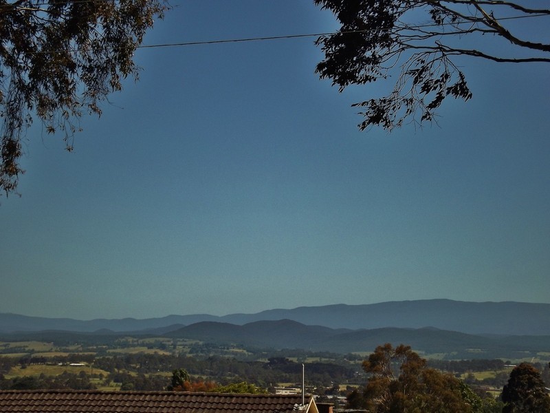 45 Hampton Street, Moe VIC 3825