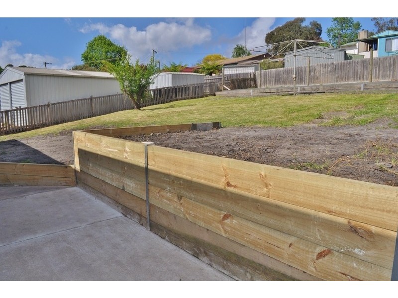 6 Low Road, Yallourn North VIC 3825