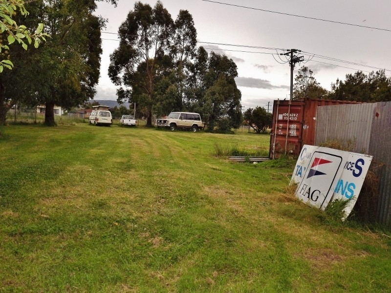 21 Old Sale Road, Moe VIC 3825