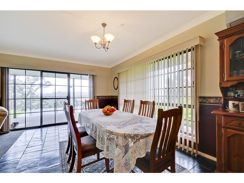 10 Kenall Drive, Moe VIC 3825