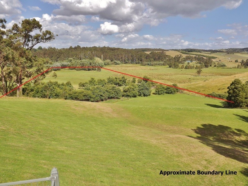 10 Kenall Drive, Moe VIC 3825