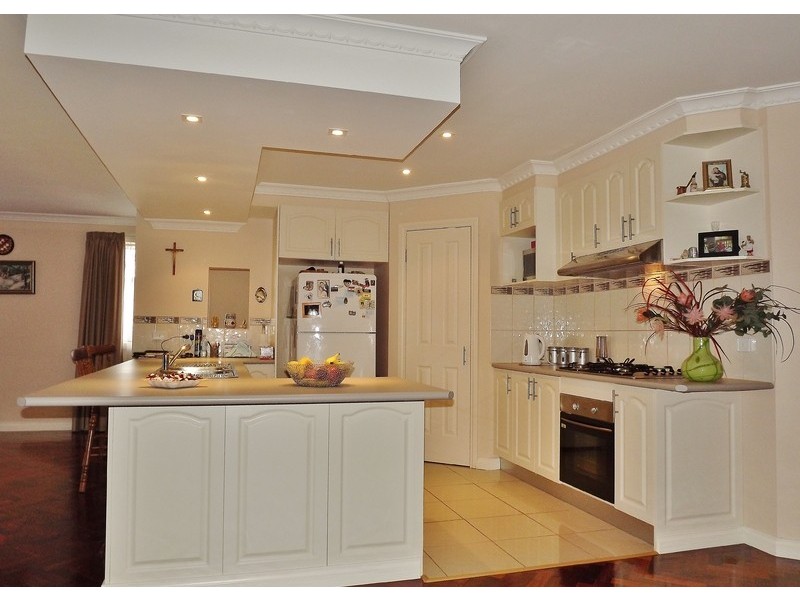 2 Orion Court, Moe VIC 3825