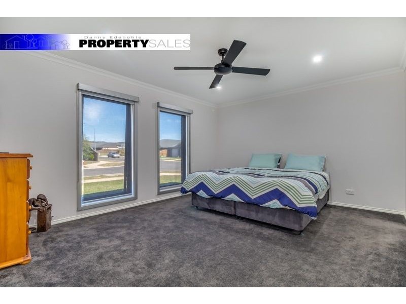 1 Flores Street, Trafalgar VIC 3824