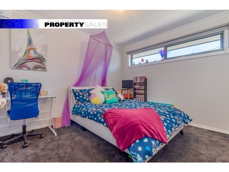 1 Flores Street, Trafalgar VIC 3824