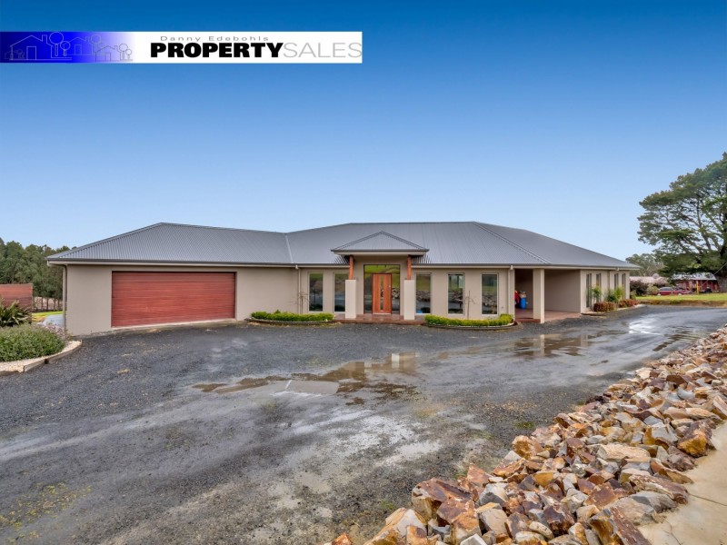 18 Pineridge Road, Moe South VIC 3825