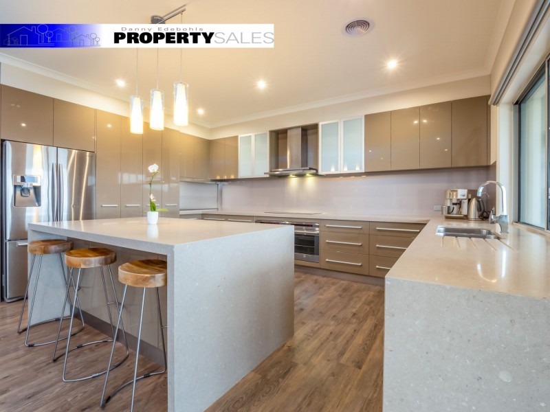 18 Pineridge Road, Moe South VIC 3825