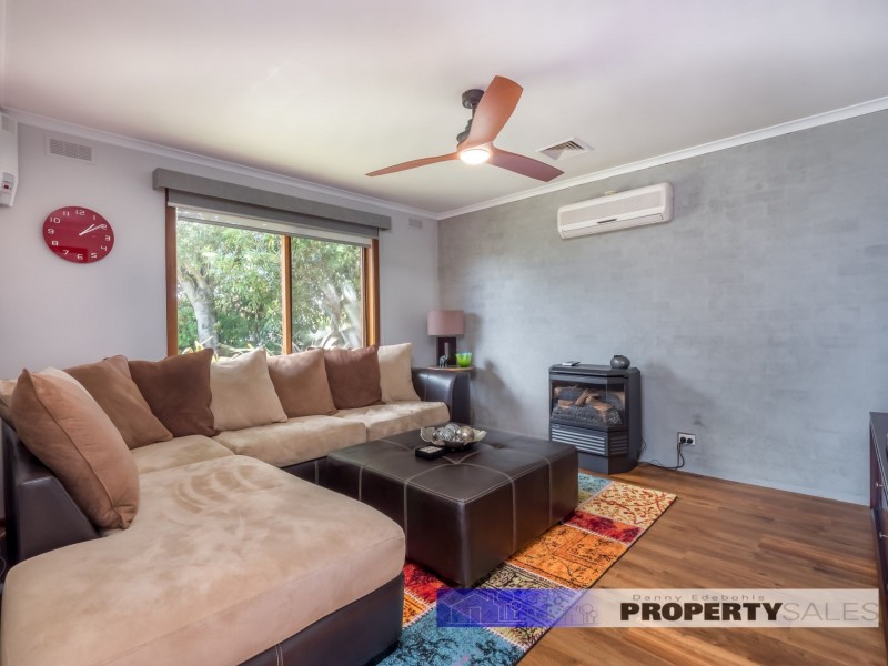 35 Edward Crescent, Trafalgar VIC 3824