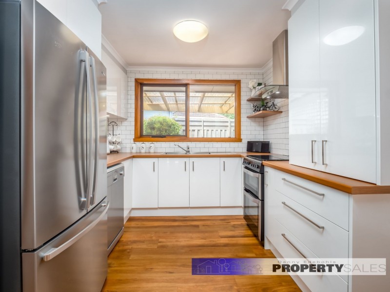 35 Edward Crescent, Trafalgar VIC 3824