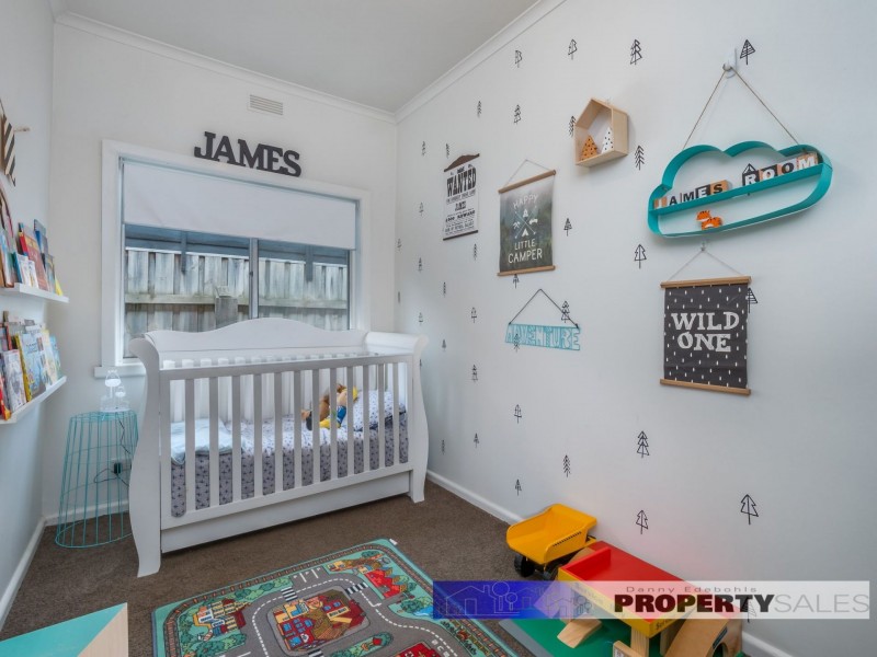 37 Edward Crescent, Trafalgar VIC 3824