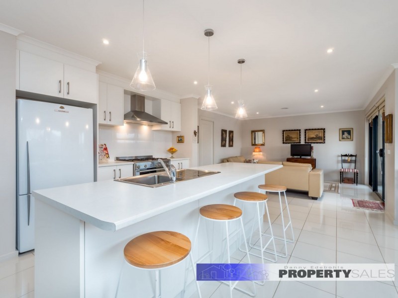 2 Flores Street, Trafalgar VIC 3824