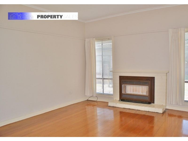 36 Hawker Street, Moe VIC 3825