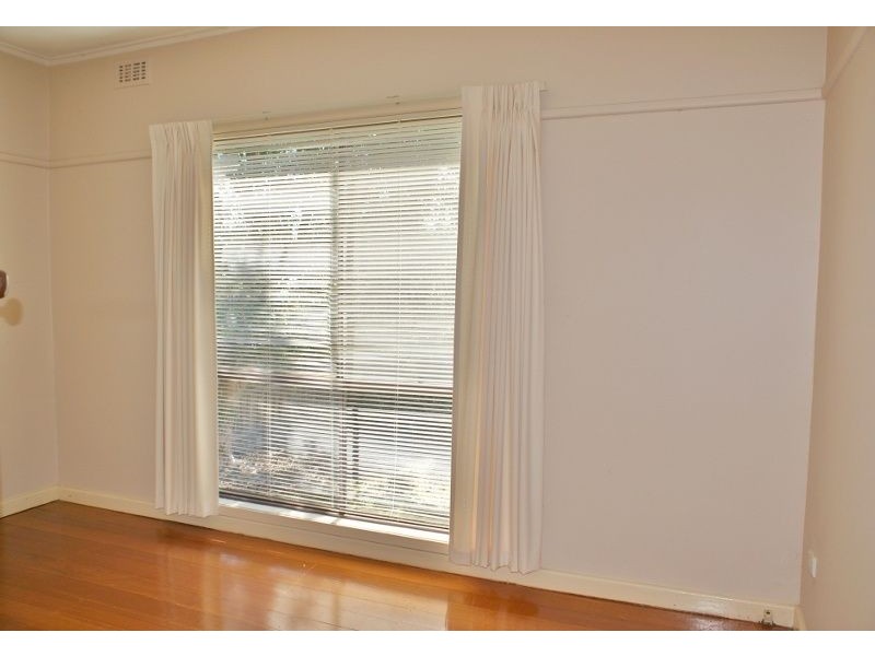 36 Hawker Street, Moe VIC 3825