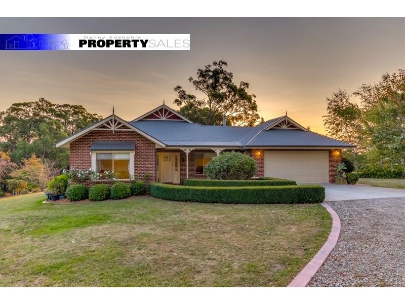 25 Waratah Way, Trafalgar East VIC 3824