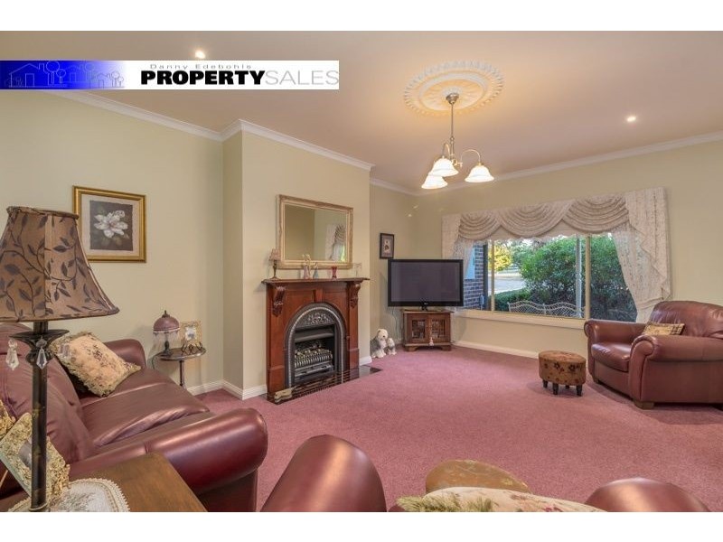 25 Waratah Way, Trafalgar East VIC 3824