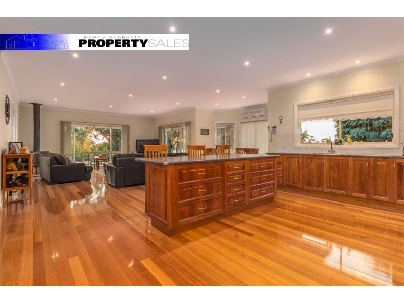 25 Waratah Way, Trafalgar East VIC 3824