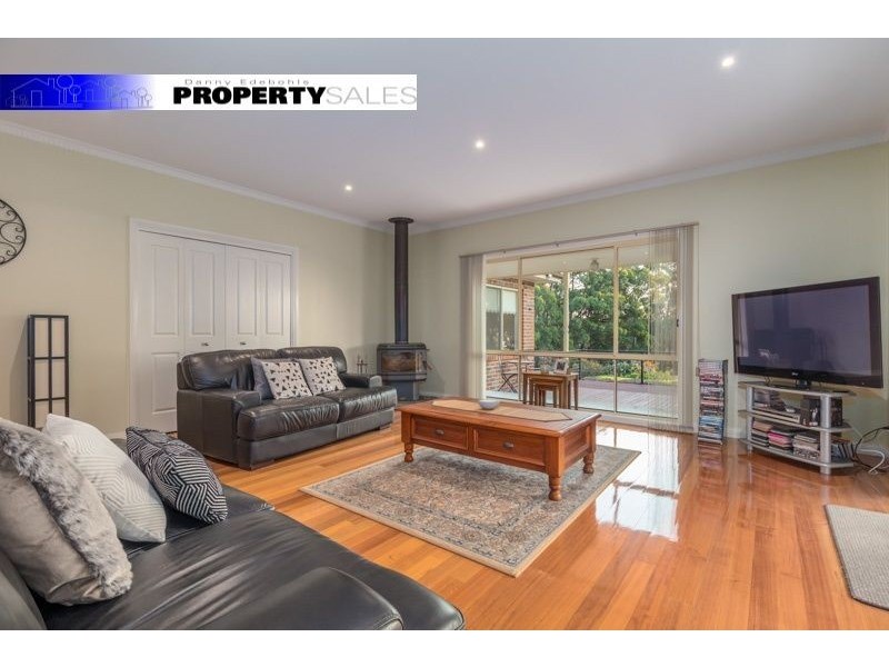 25 Waratah Way, Trafalgar East VIC 3824