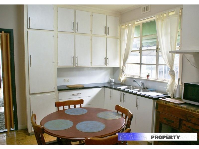 39 Margaret Street, Moe VIC 3825