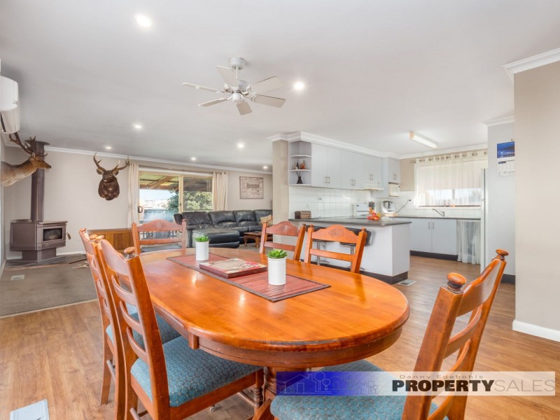 31 Law Street, Newborough VIC 3825