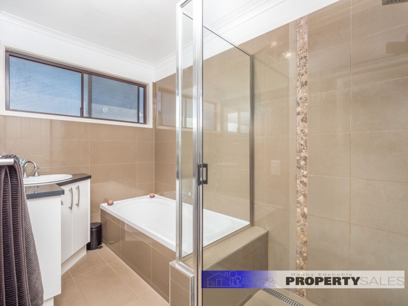 31 Law Street, Newborough VIC 3825