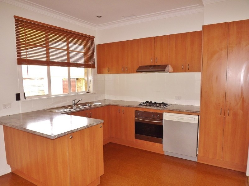 28 Old Sale Road, Moe VIC 3825