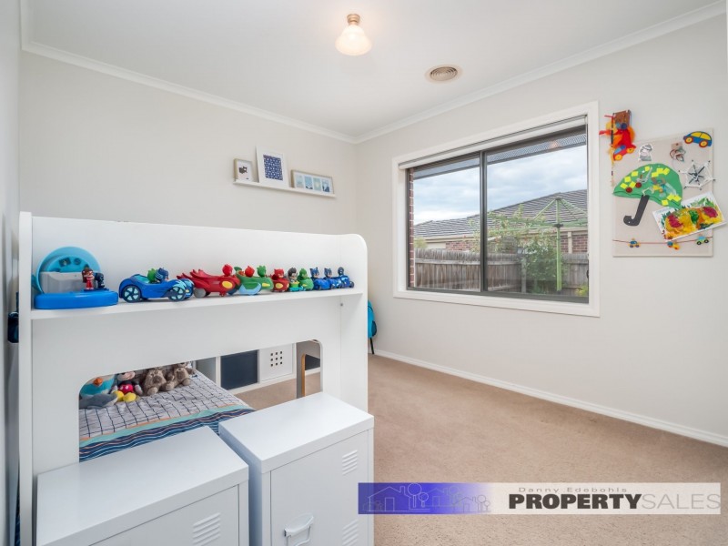 7 Vincent Boulevard, Trafalgar VIC 3824