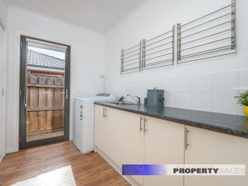 7 Vincent Boulevard, Trafalgar VIC 3824