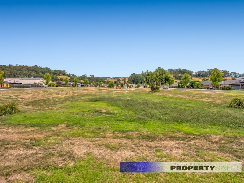 7 Vincent Boulevard, Trafalgar VIC 3824