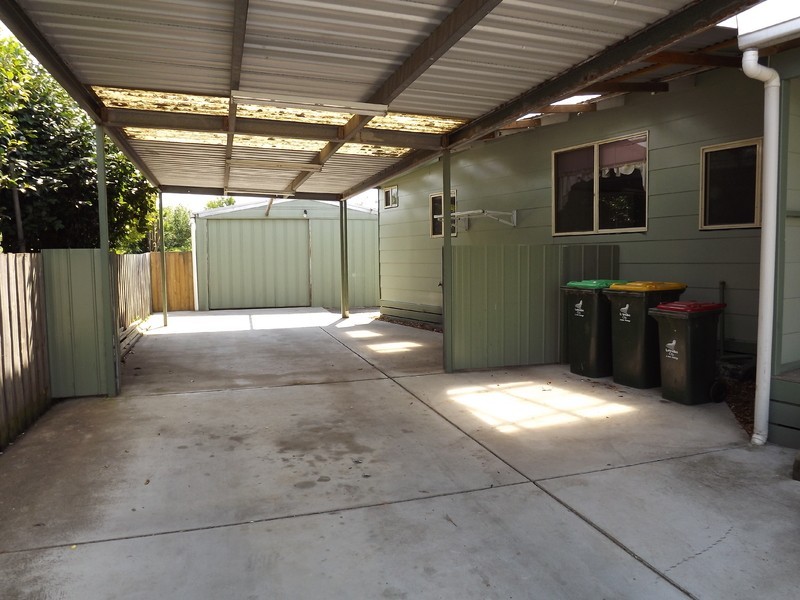11 Anderson Avenue, Yallourn North VIC 3825