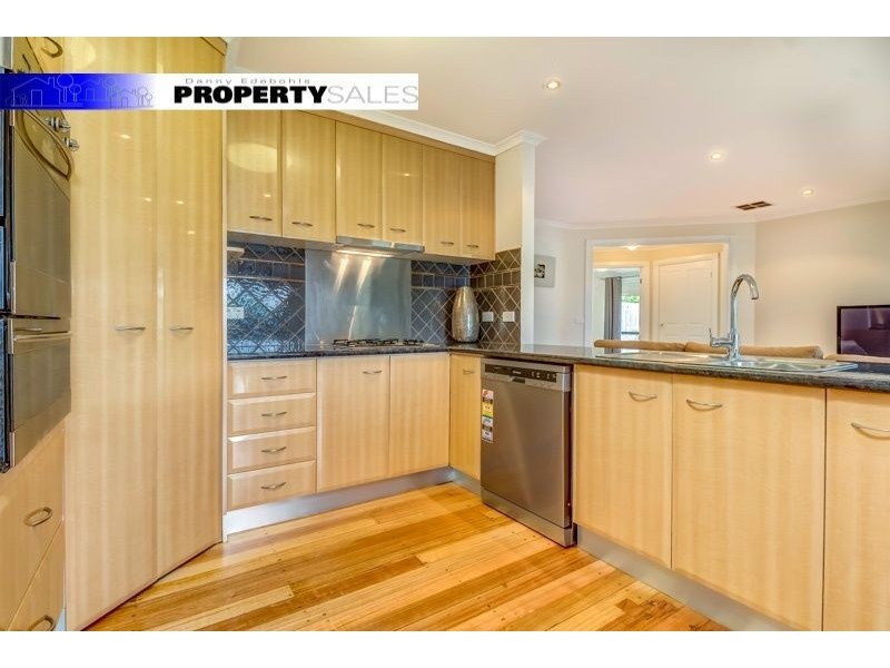 24 Comans Way, Moe VIC 3825