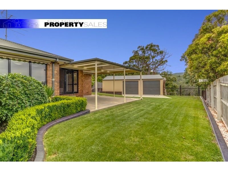 24 Comans Way, Moe VIC 3825