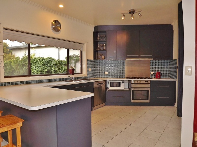19 Heather Grove, Newborough VIC 3825