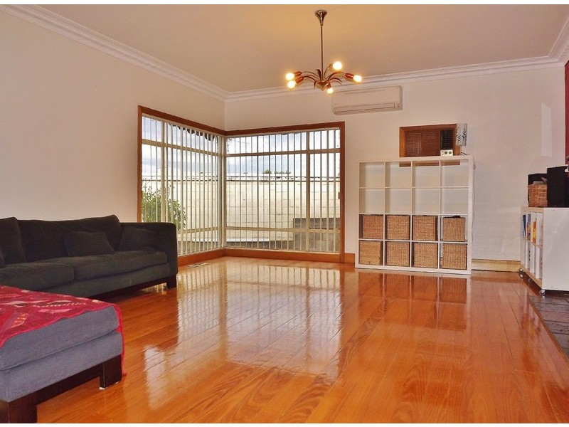 19 Heather Grove, Newborough VIC 3825