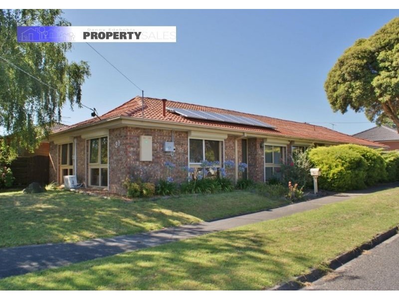 21 Abbott Street, Moe VIC 3825