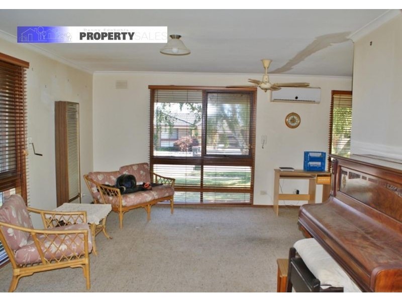 21 Abbott Street, Moe VIC 3825