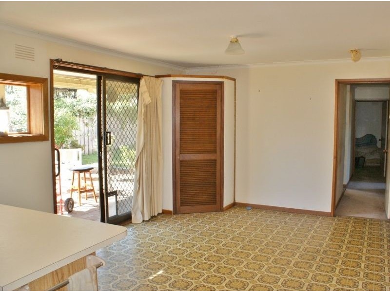 21 Abbott Street, Moe VIC 3825