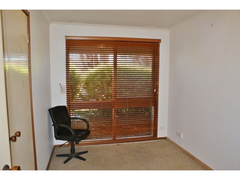 21 Abbott Street, Moe VIC 3825