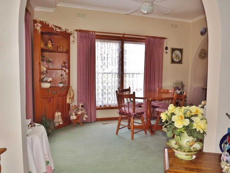 9  Avon Court, Newborough VIC 3825