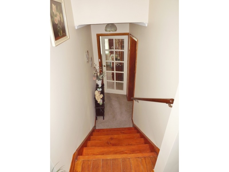 9  Avon Court, Newborough VIC 3825