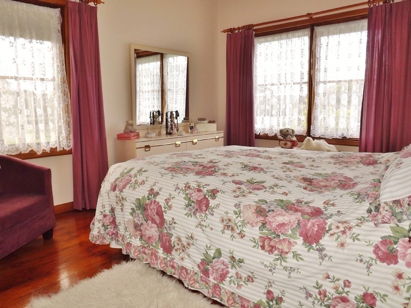 9  Avon Court, Newborough VIC 3825