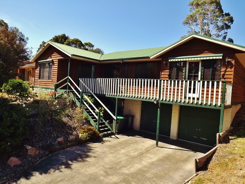 77 Haunted Hills Road, Newborough VIC 3825