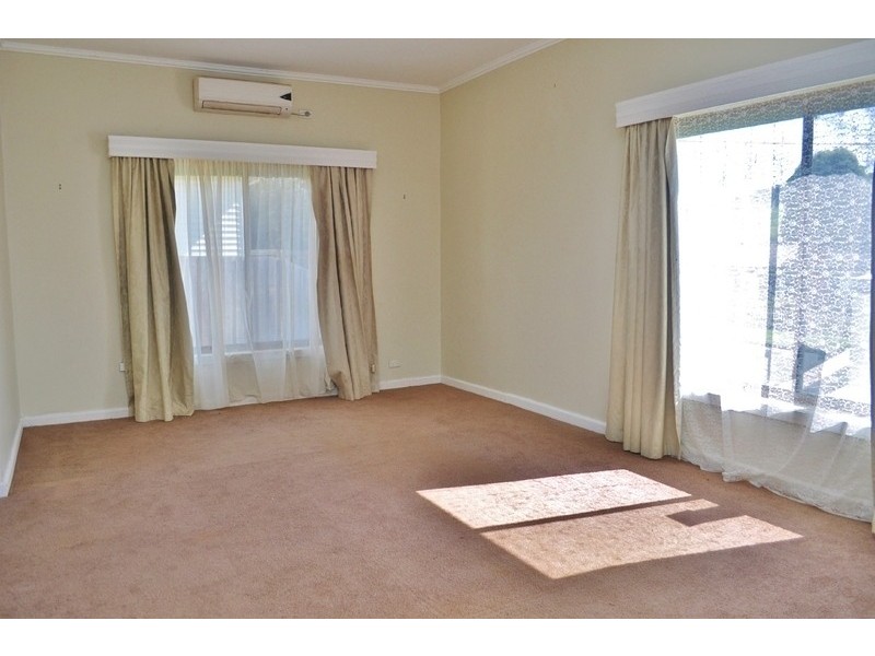 6 Low Road, Yallourn North VIC 3825